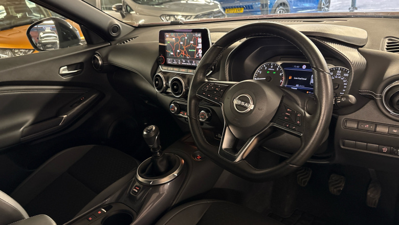 Nissan Juke 1.0 DiG-T 114 N-Connecta 5dr Petrol Hatchback